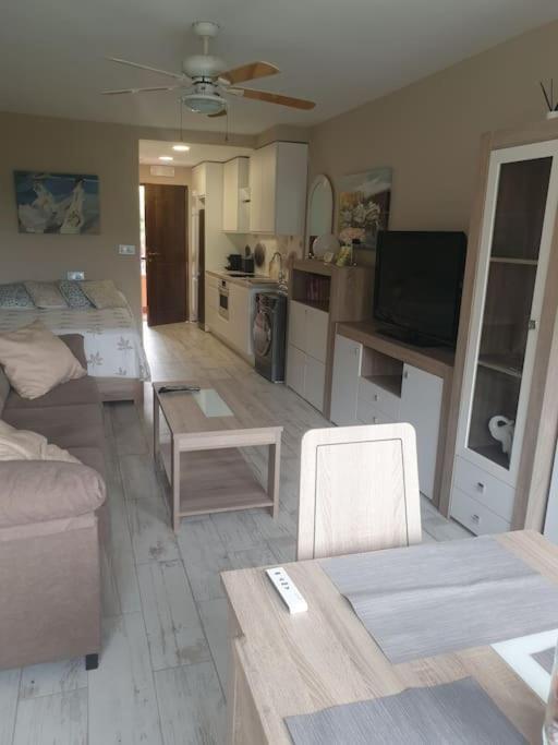 Precioso Estudio Con Piscina A 200M Del Mar Marbella Exterior foto